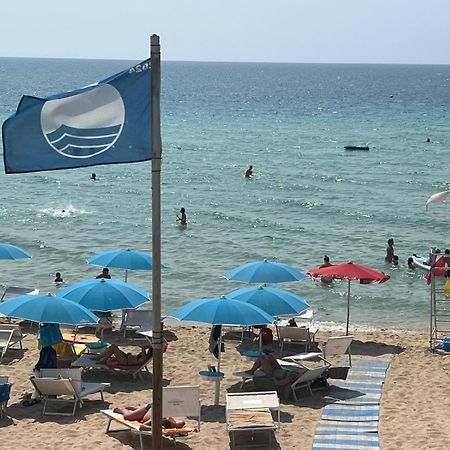 Hotel Caraibisiaco Sul Mare サン・ピエトロ・イン・ベヴァーニャ エクステリア 写真