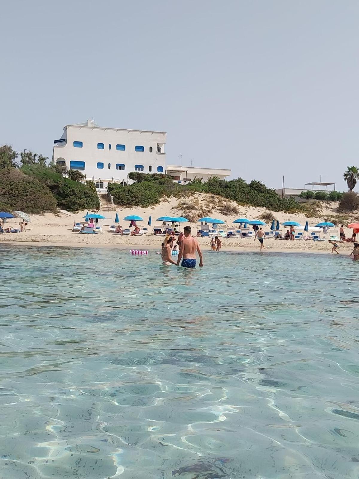 Hotel Caraibisiaco Sul Mare サン・ピエトロ・イン・ベヴァーニャ エクステリア 写真