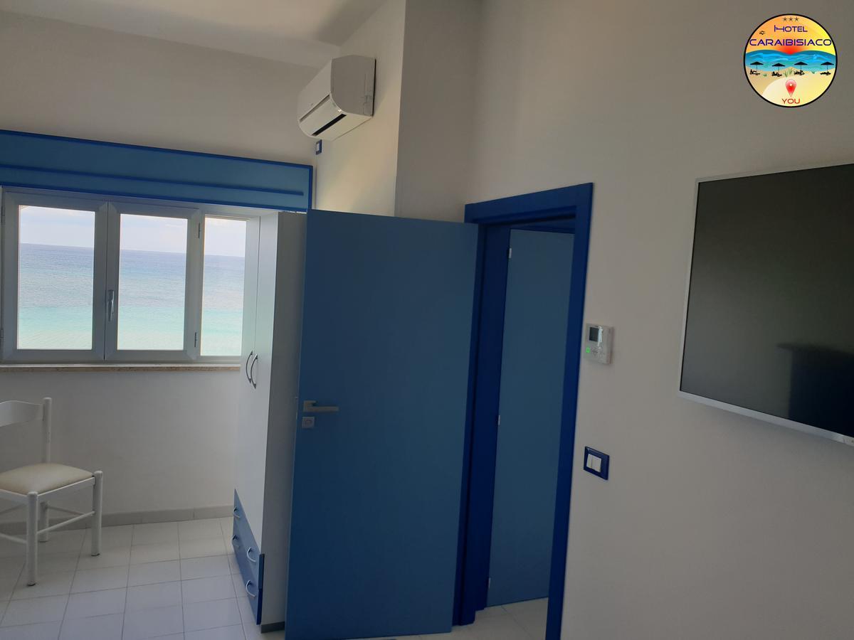 Hotel Caraibisiaco Sul Mare サン・ピエトロ・イン・ベヴァーニャ エクステリア 写真