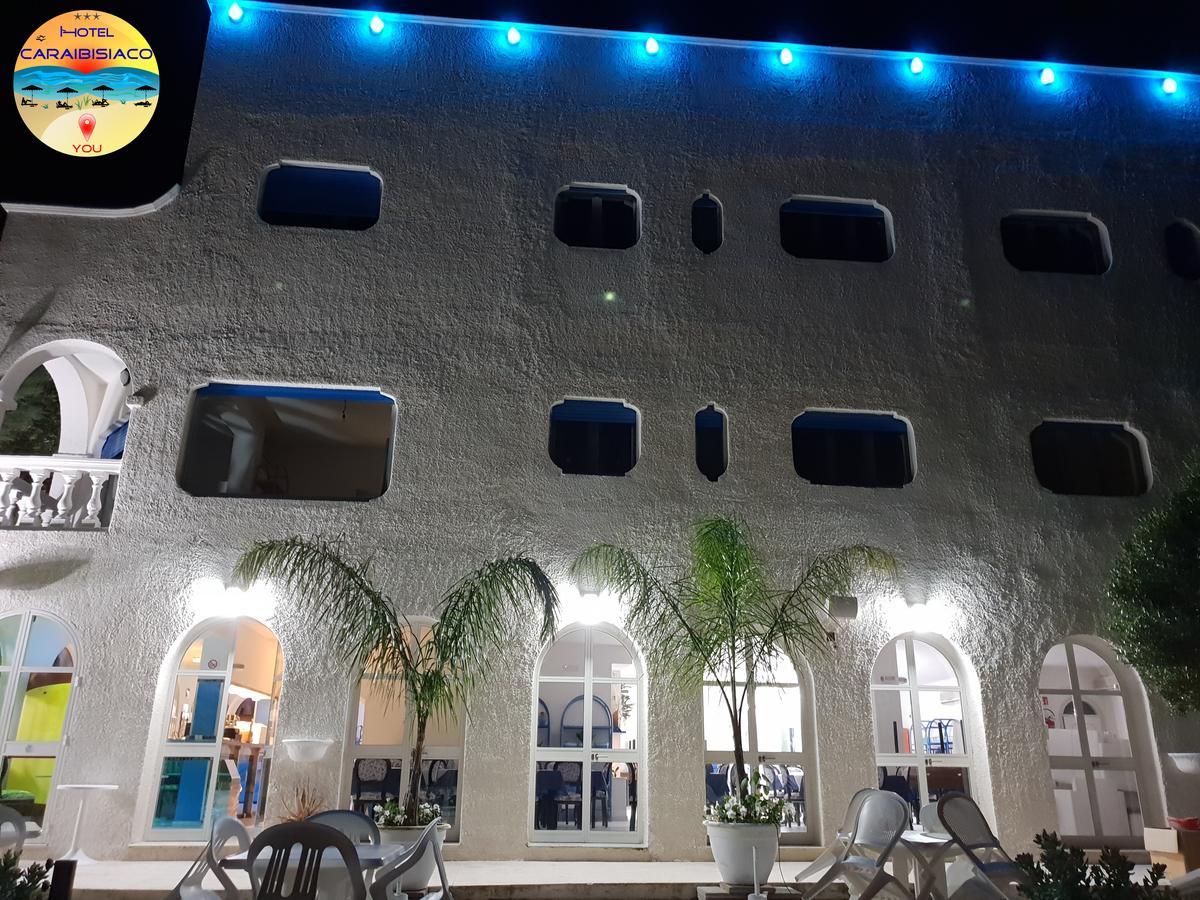 Hotel Caraibisiaco Sul Mare サン・ピエトロ・イン・ベヴァーニャ エクステリア 写真