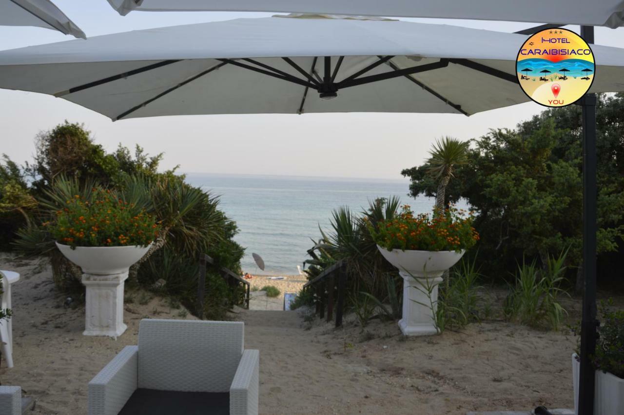 Hotel Caraibisiaco Sul Mare サン・ピエトロ・イン・ベヴァーニャ エクステリア 写真