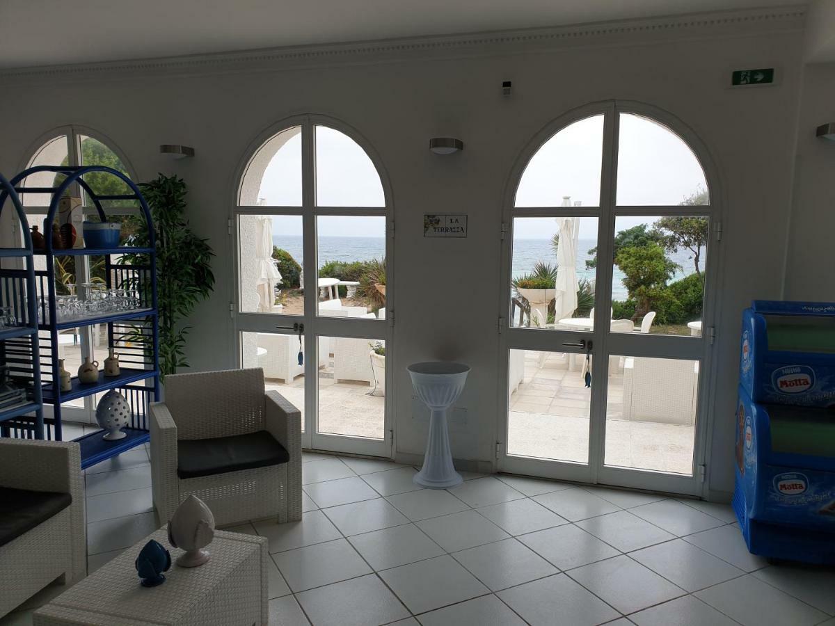 Hotel Caraibisiaco Sul Mare サン・ピエトロ・イン・ベヴァーニャ エクステリア 写真