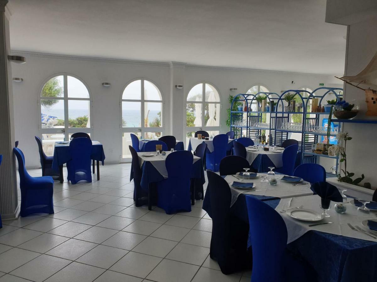 Hotel Caraibisiaco Sul Mare サン・ピエトロ・イン・ベヴァーニャ エクステリア 写真